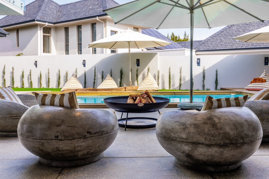 5 Bedroom Property for Sale in Pearl Valley at Val de Vie Western Cape